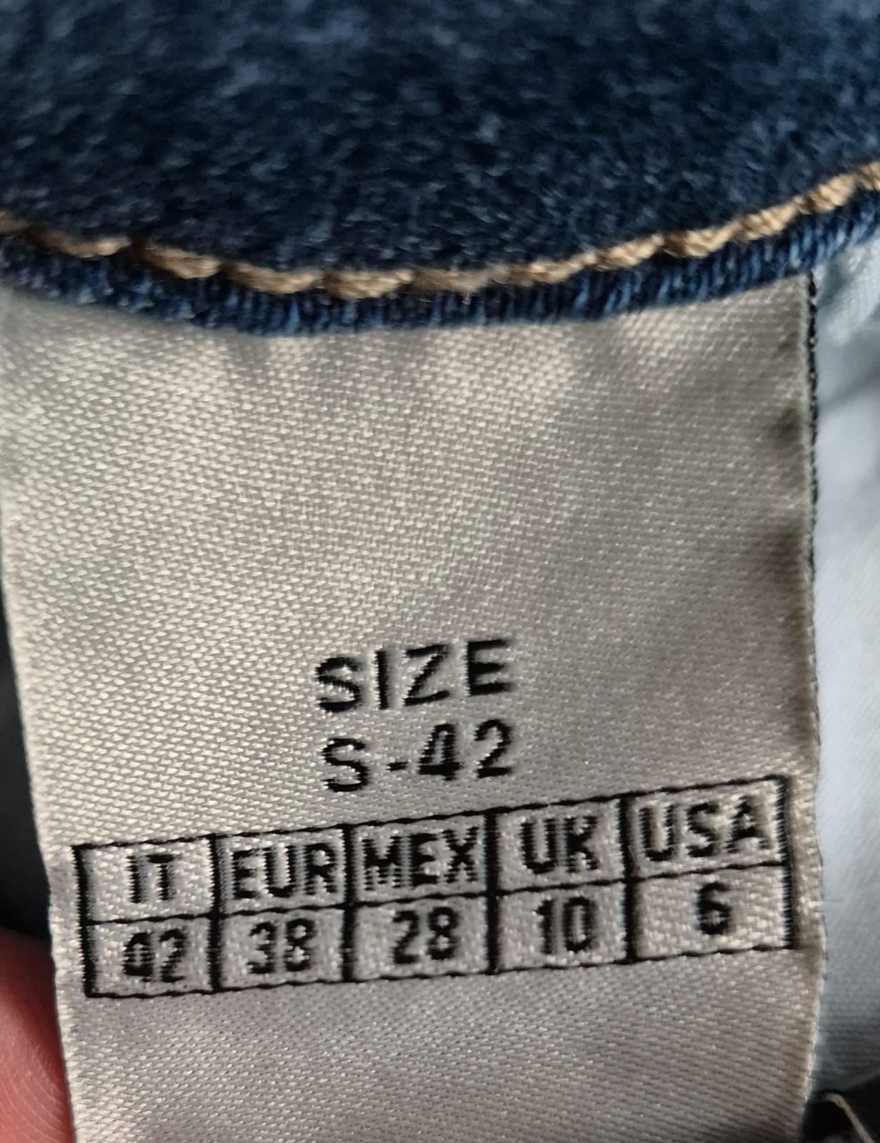Jeans Hose Blingbling mit Push Up Efekt