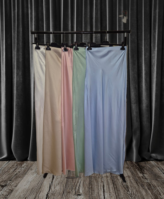 SUPER SALE Maxi Satin Rock KIM