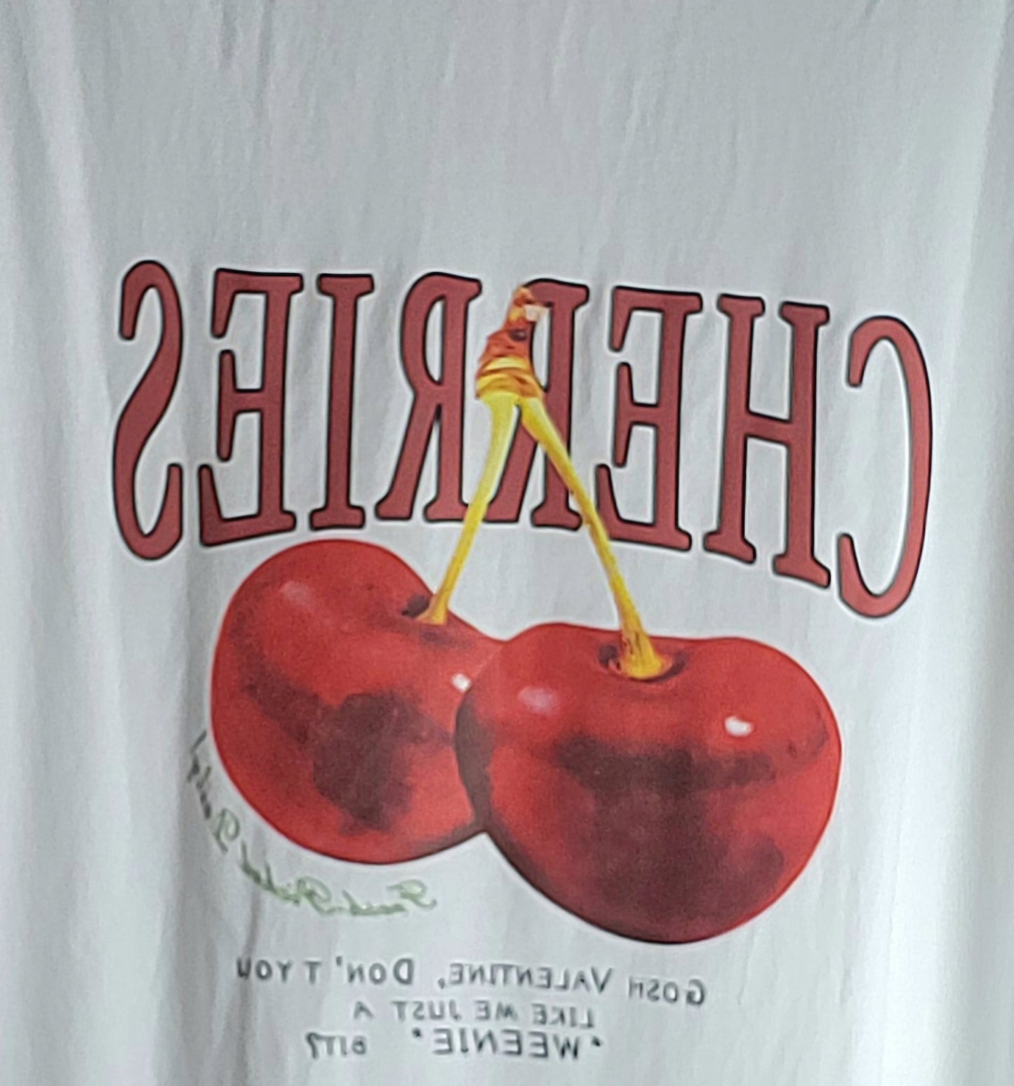 Oversize T-Shirt Cherries